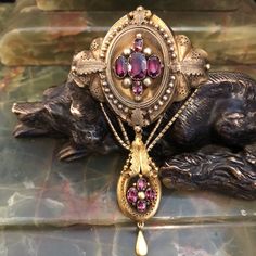 image-577859-Brooch_rafael_brooch325.jpg